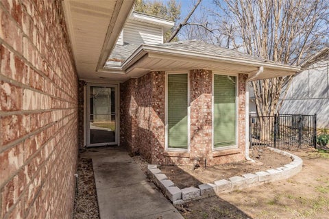 Photo of 4218 Mojave Drive, De Cordova, TX 76049 (MLS # 21341954)