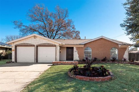 1725 Acosta Street Grand Prairie TX 75051