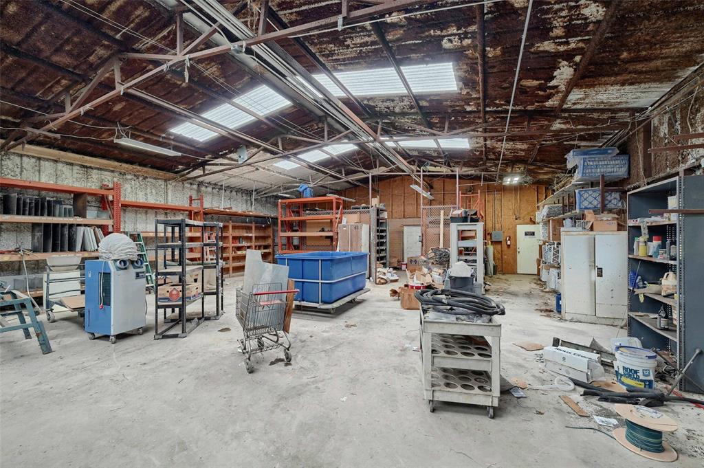 none - Commercial Sale