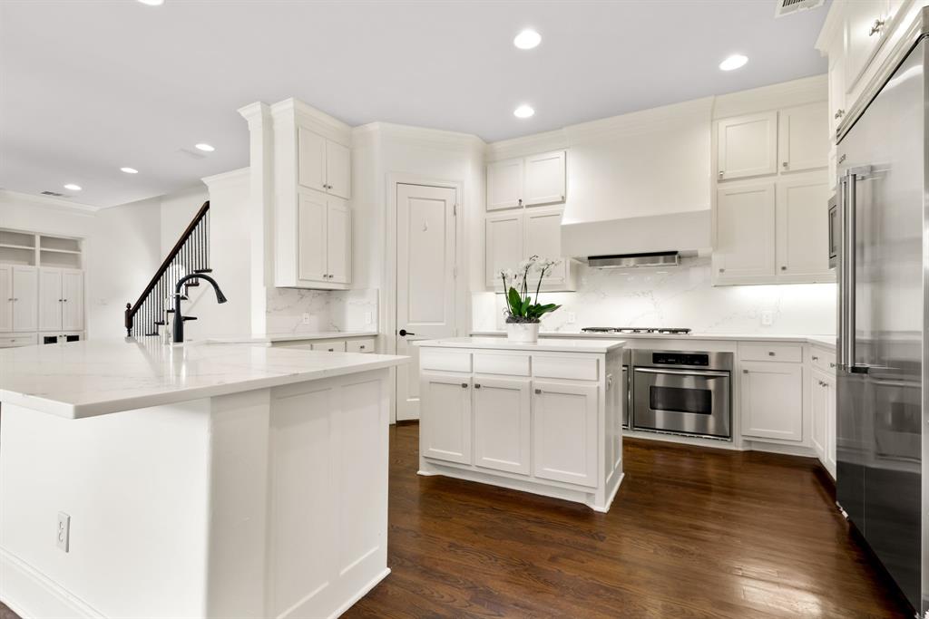 Summitt Lawn - Residential