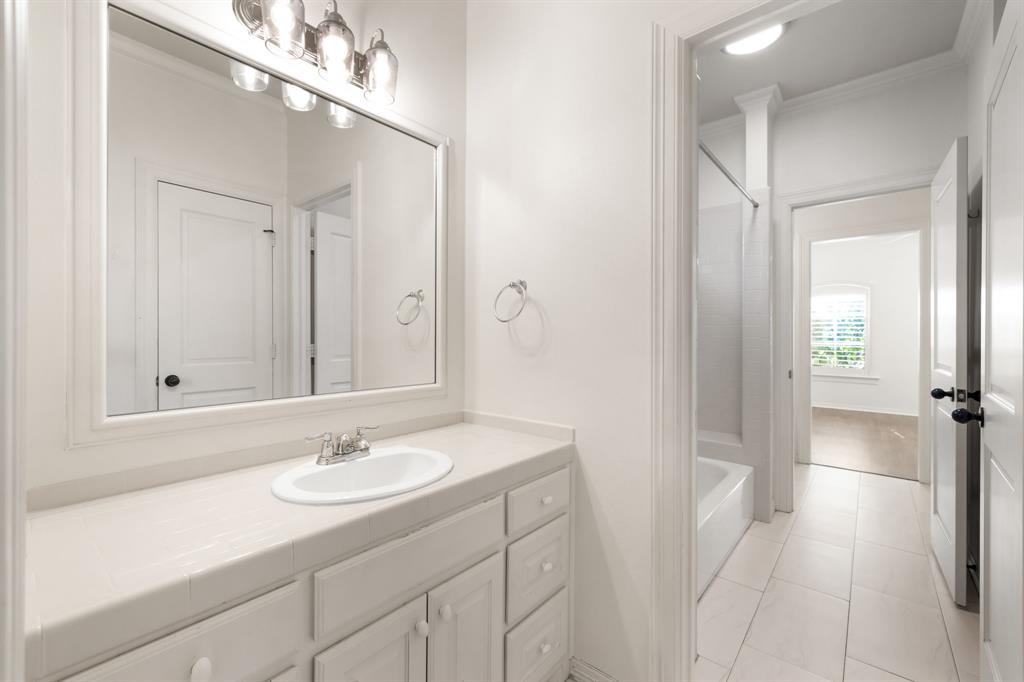 Summitt Lawn - Residential