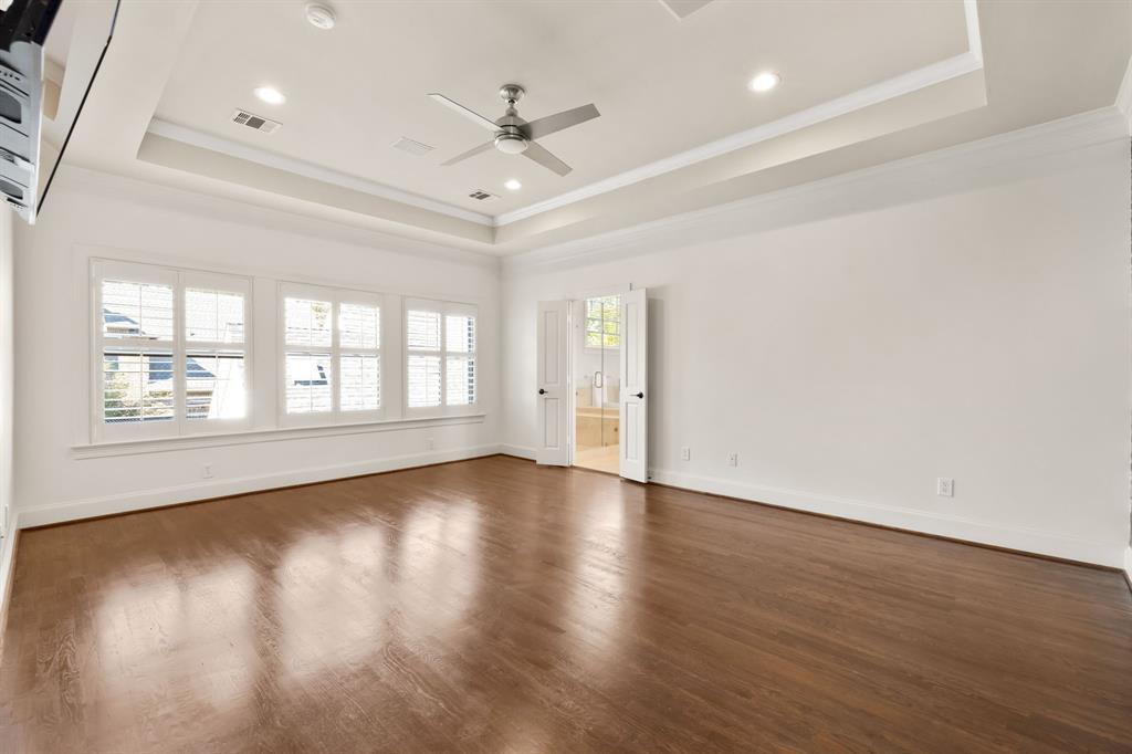 Summitt Lawn - Residential