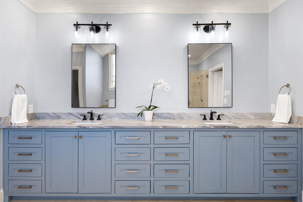 Summitt Lawn - Residential