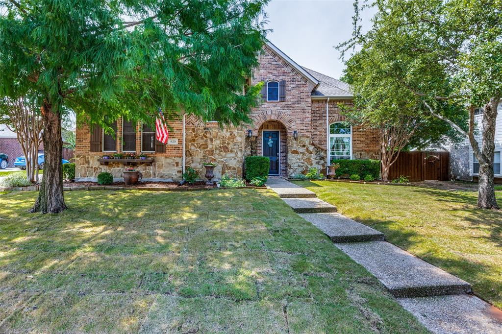 920 Willowgate Drive