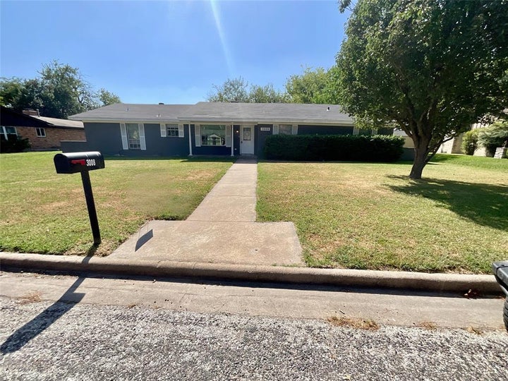 Photo 1 of 32 — 3008 Arapaho Road, Commerce, TX 75428