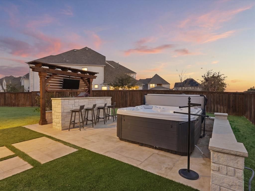 7284 Banded Mustang Drive