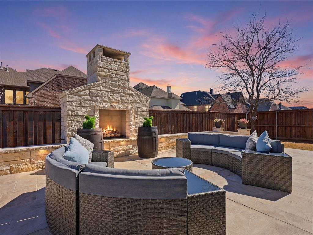 7284 Banded Mustang Drive