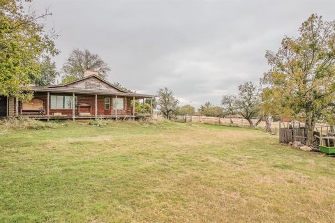 A home in Cleburne