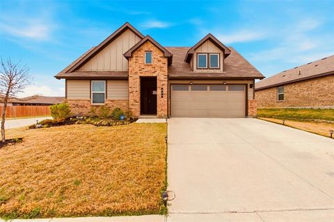 Photo of 644 Griffith Park Trail, Alvarado, TX 76009 (MLS # 21203958)