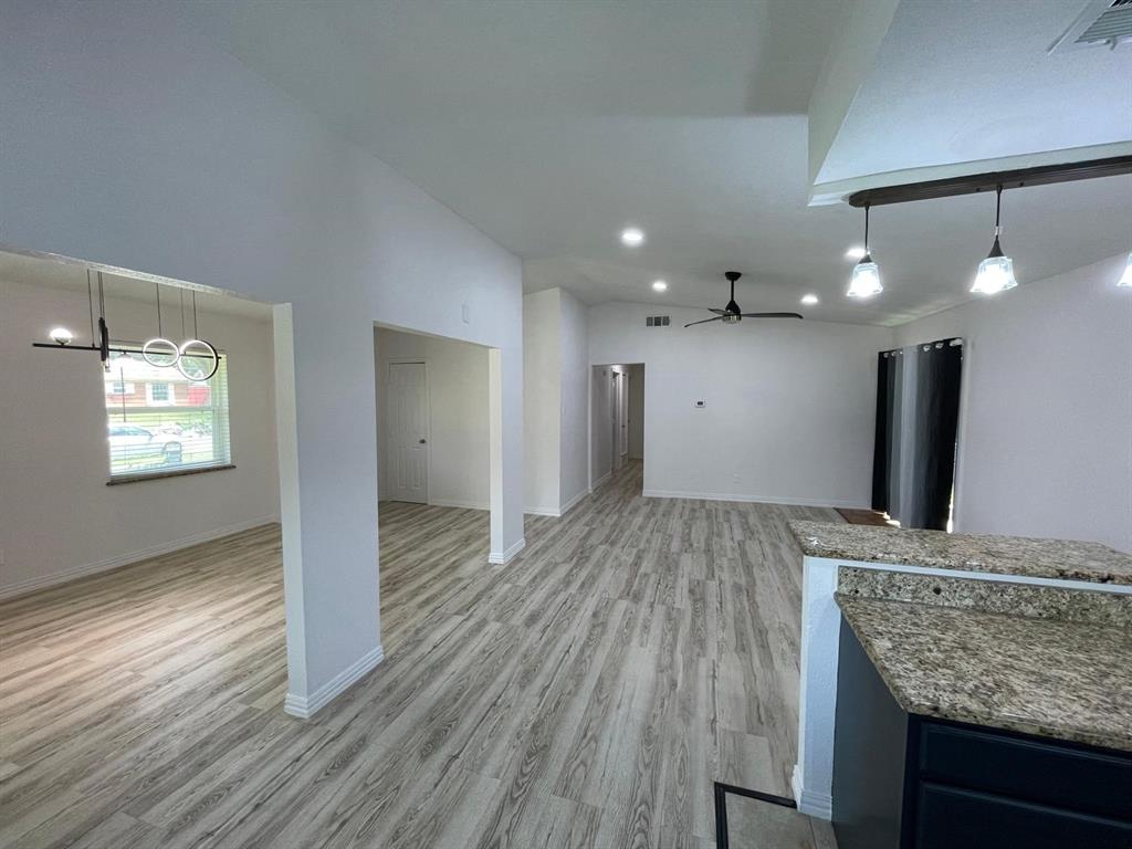 3932 Sun Valley Court