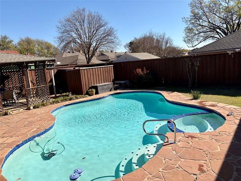 4227 Country Brook Drive Dallas TX 75287