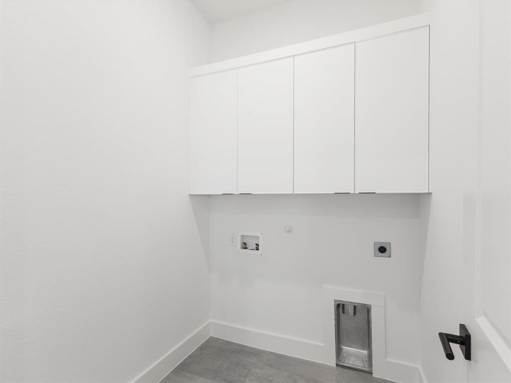 Royal Court - Residential