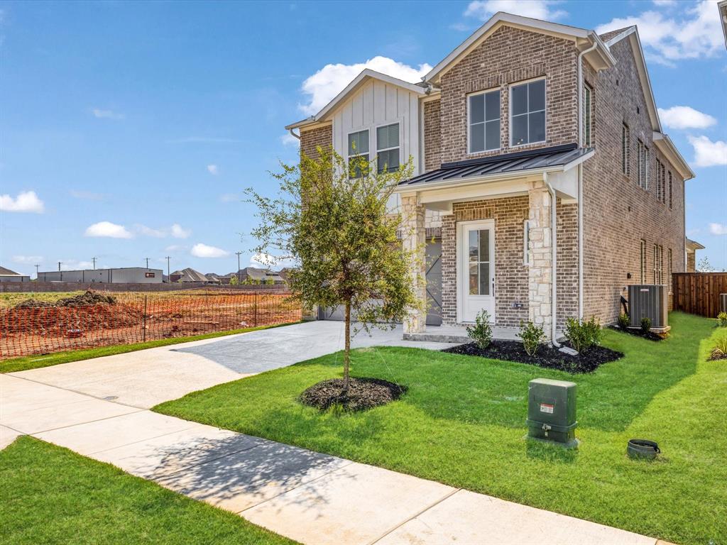 1428 Imperial Avenue