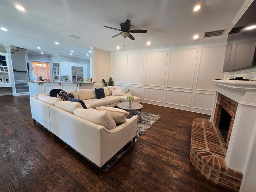 3517 Old Manse Court