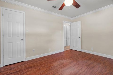 Tiny photo for 2508 Lakeview Drive, Bedford, TX 76021 (MLS # 21099882)