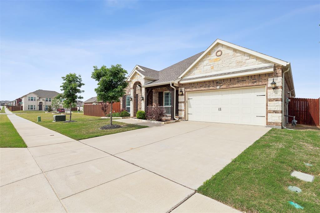 Fort Worth, Texas 76123, United States, 4 Bedrooms Bedrooms, ,3 BathroomsBathrooms,Residential,Pending,104604