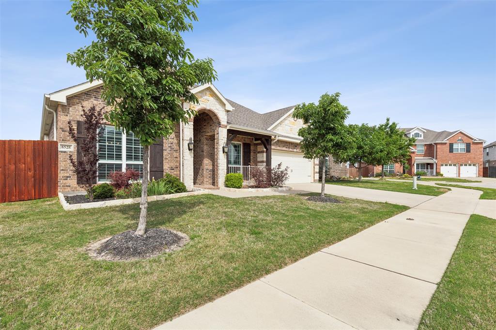 Fort Worth, Texas 76123, United States, 4 Bedrooms Bedrooms, ,3 BathroomsBathrooms,Residential,Pending,104604