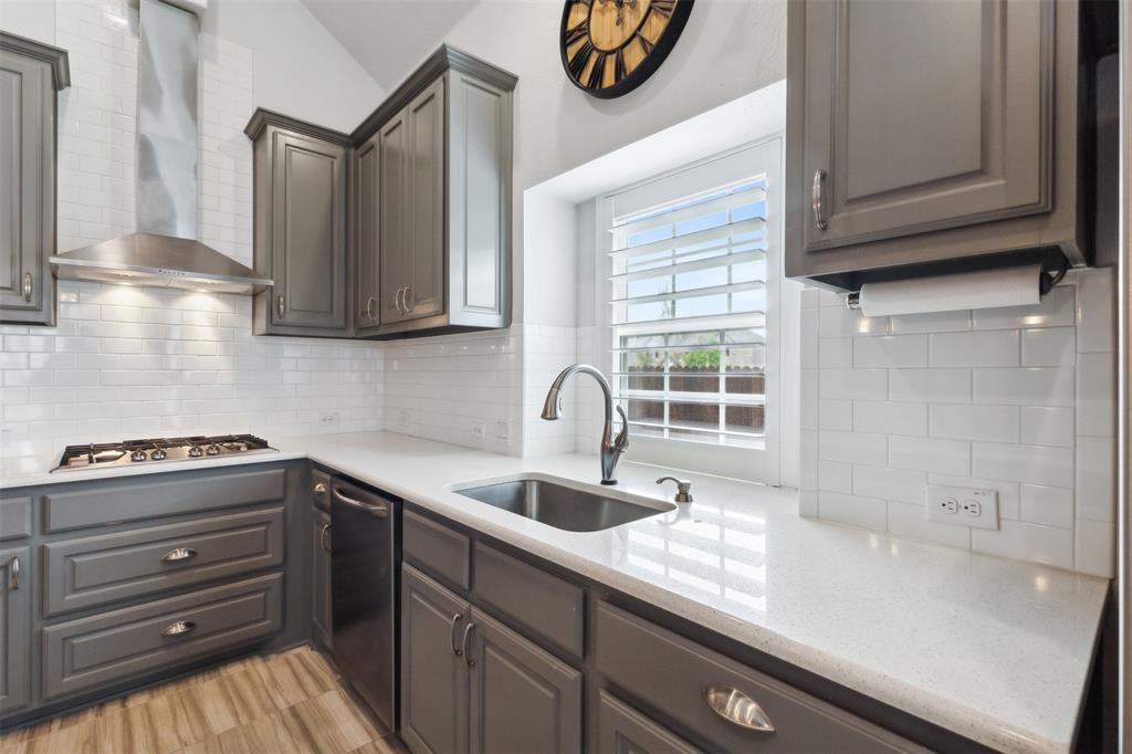 Fort Worth, Texas 76123, United States, 4 Bedrooms Bedrooms, ,3 BathroomsBathrooms,Residential,Pending,104604