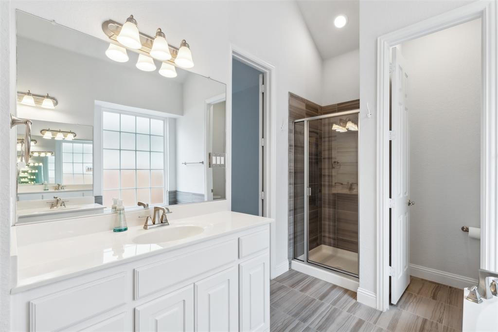 Fort Worth, Texas 76123, United States, 4 Bedrooms Bedrooms, ,3 BathroomsBathrooms,Residential,Pending,104604