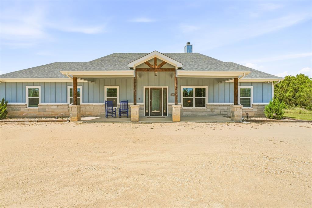 Photo 1 of 40 — 4305 Skyline Drive, Bluff Dale, TX 76433