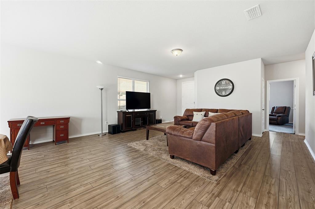 Sheppards Place - Residential