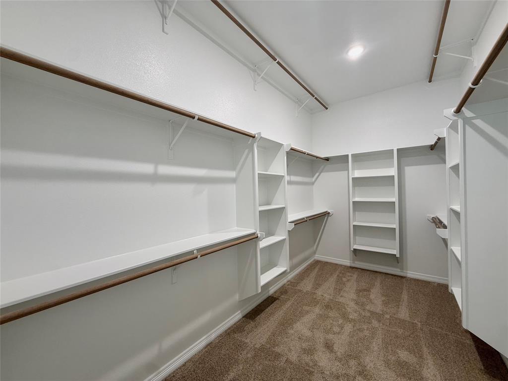 Rosenthal Estates - Residential