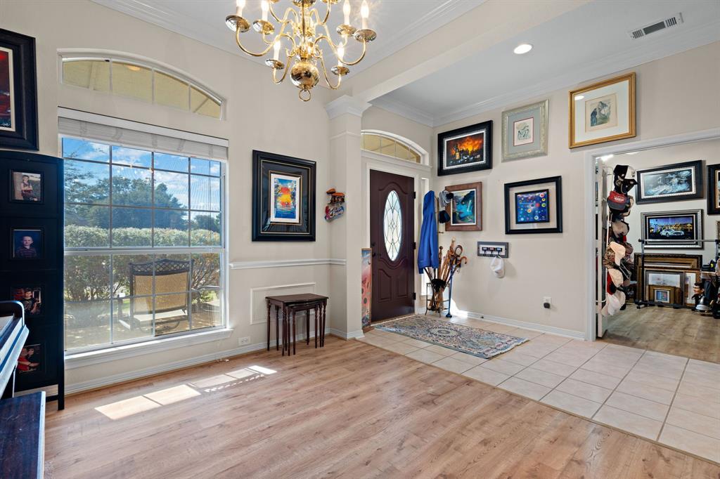 614 Creek View Drive