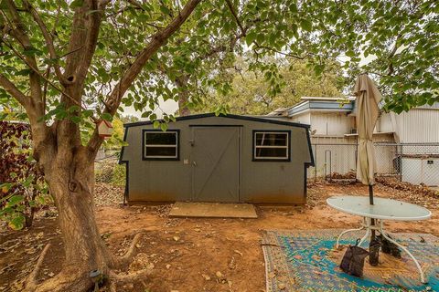 A home in Granbury