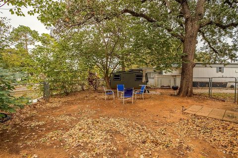 A home in Granbury