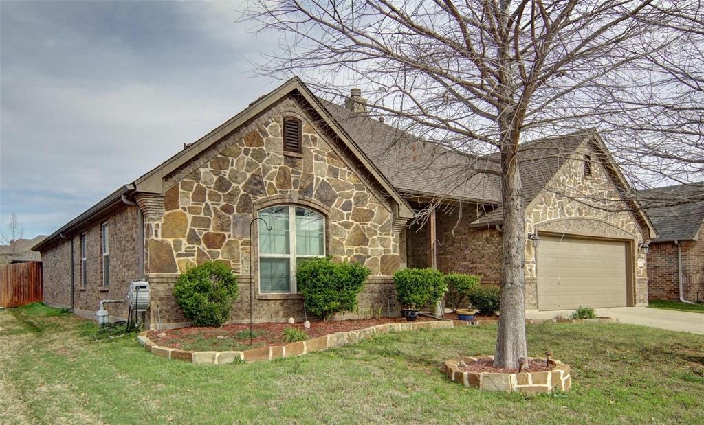 2752 Elmwood Drive