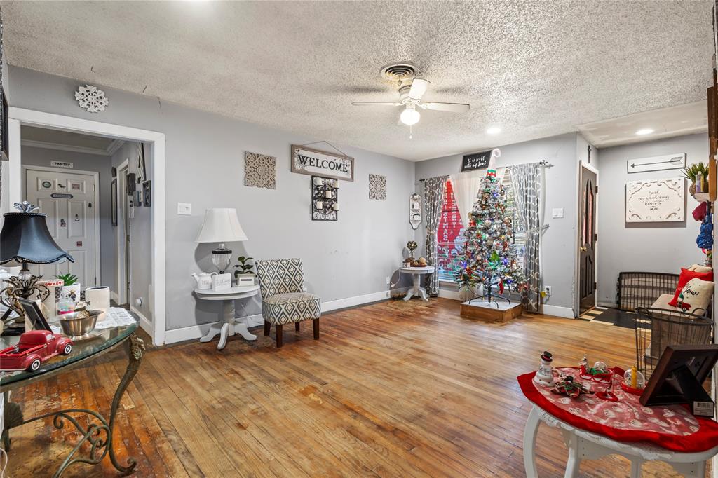 BRUTTON TERRACE - Residential