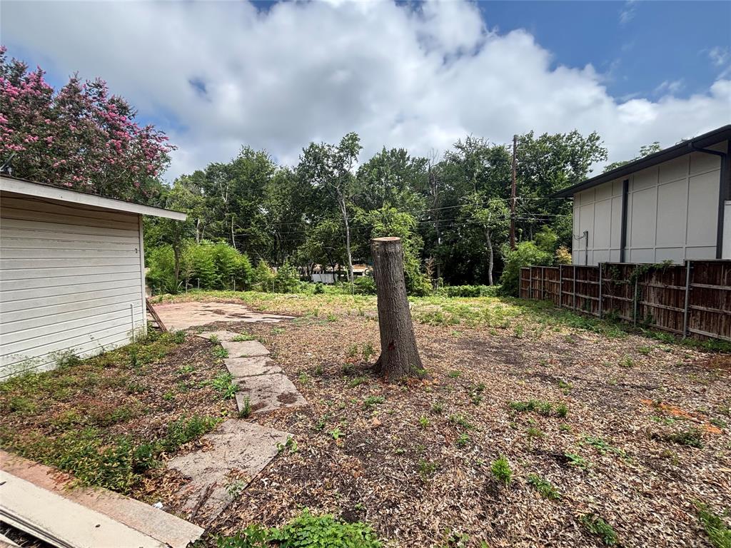 7043 Delrose Drive