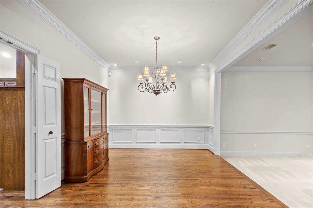 7247 Lane Park Drive