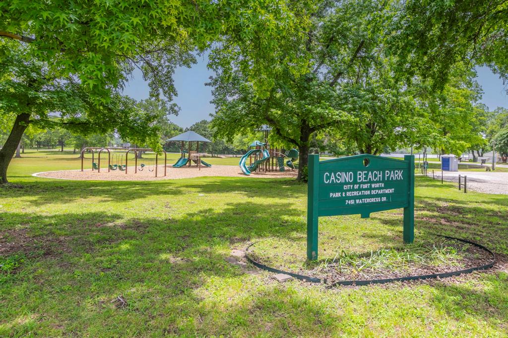 j Wilcox Surv Abs - Commercial Sale