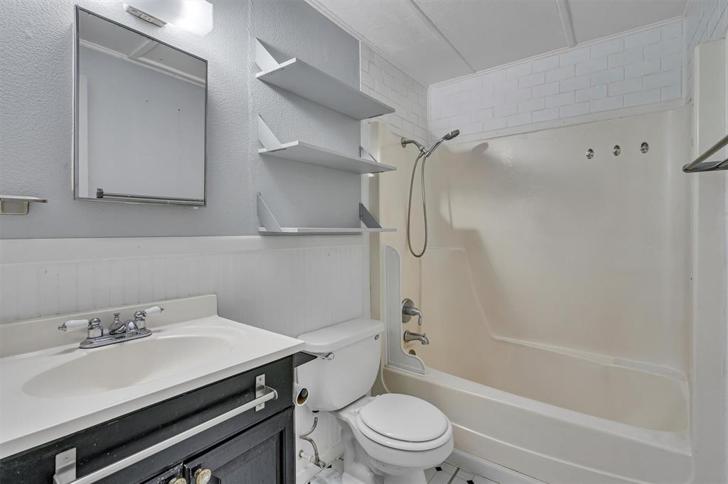 Crestview Est#1 - Residential