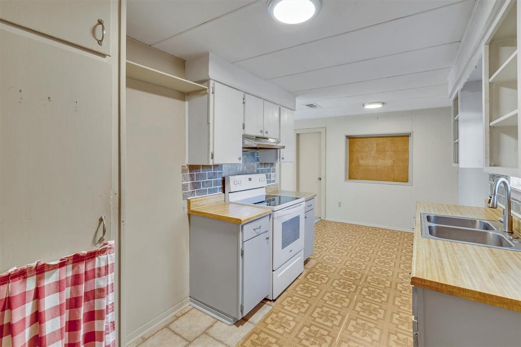 Crestview Est#1 - Residential