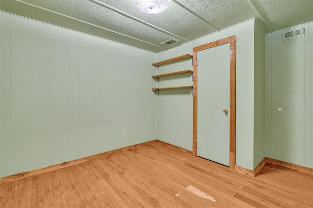 Crestview Est#1 - Residential