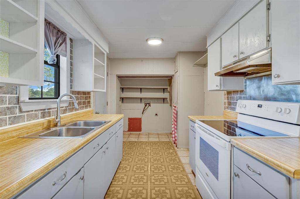 Crestview Est#1 - Residential