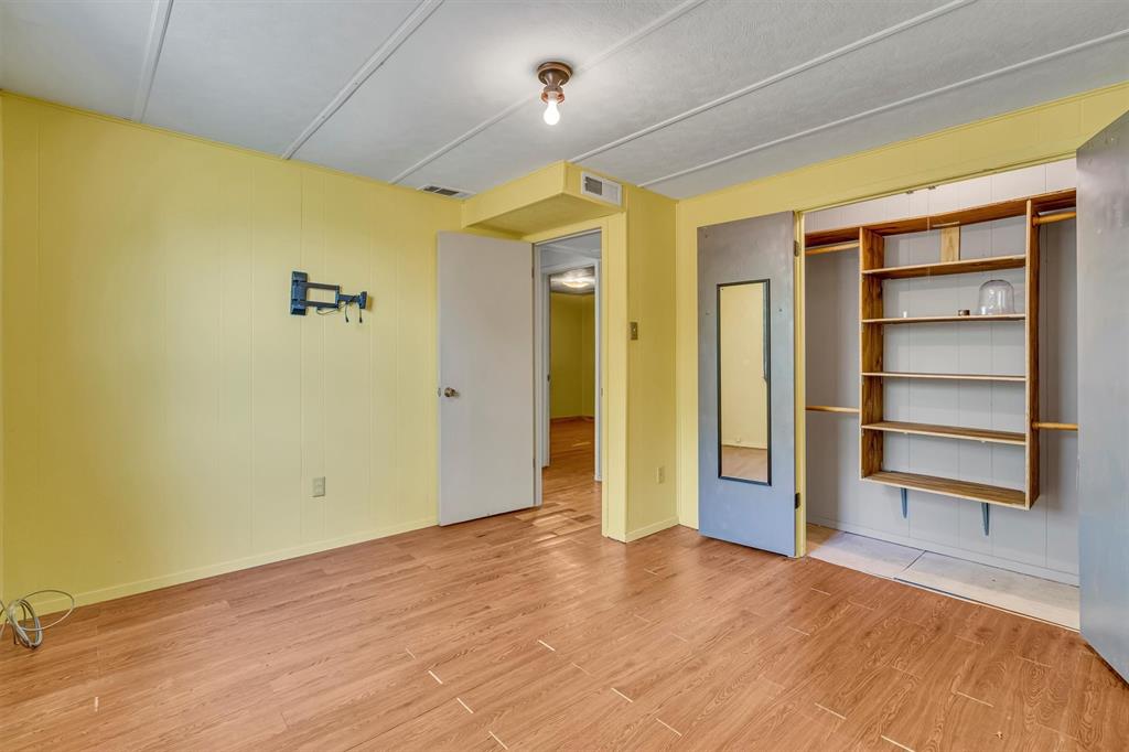 Crestview Est#1 - Residential