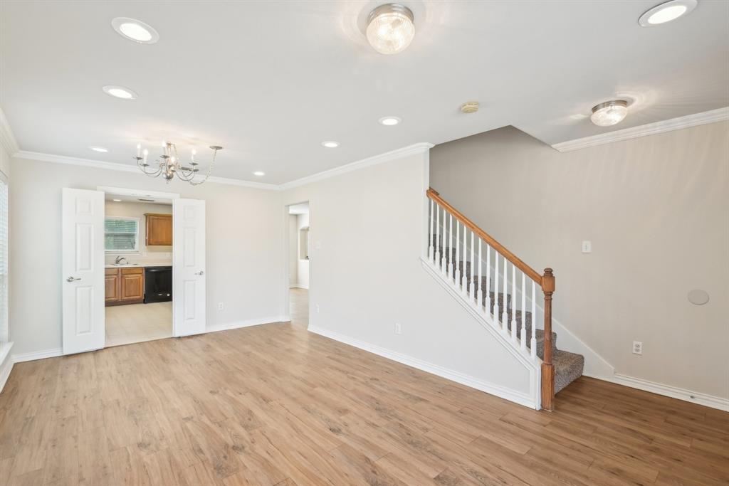 203 Sandpoint Drive