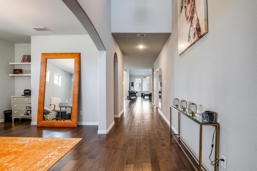 1316 Torrington Lane