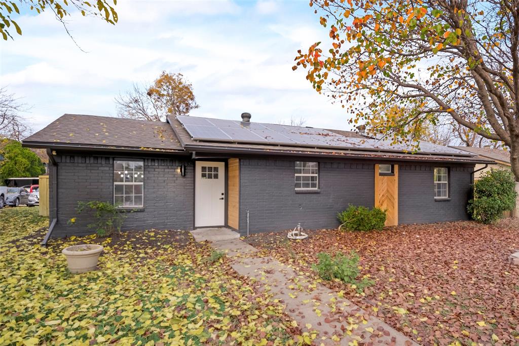 2005 Japonica Lane