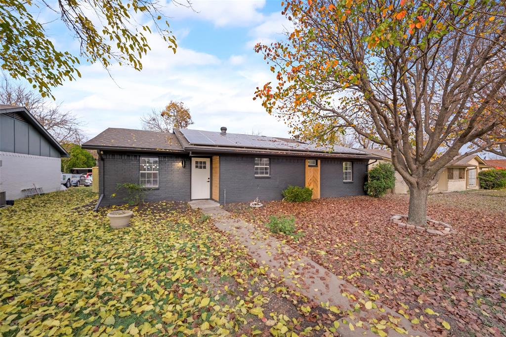2005 Japonica Lane