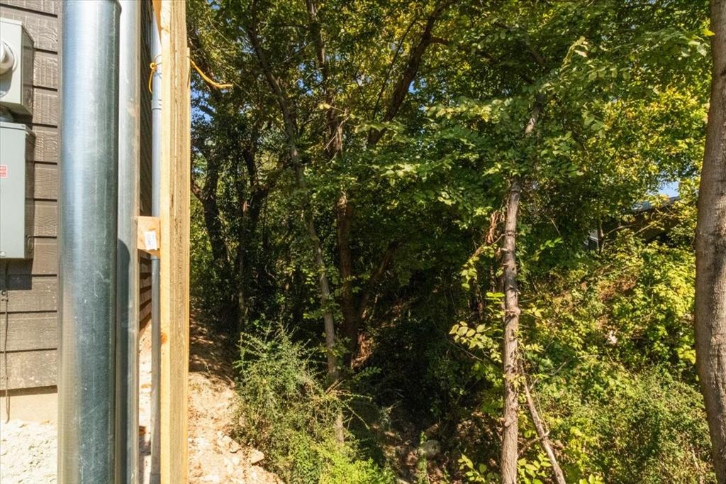 Diamond Hill - Residential Lease