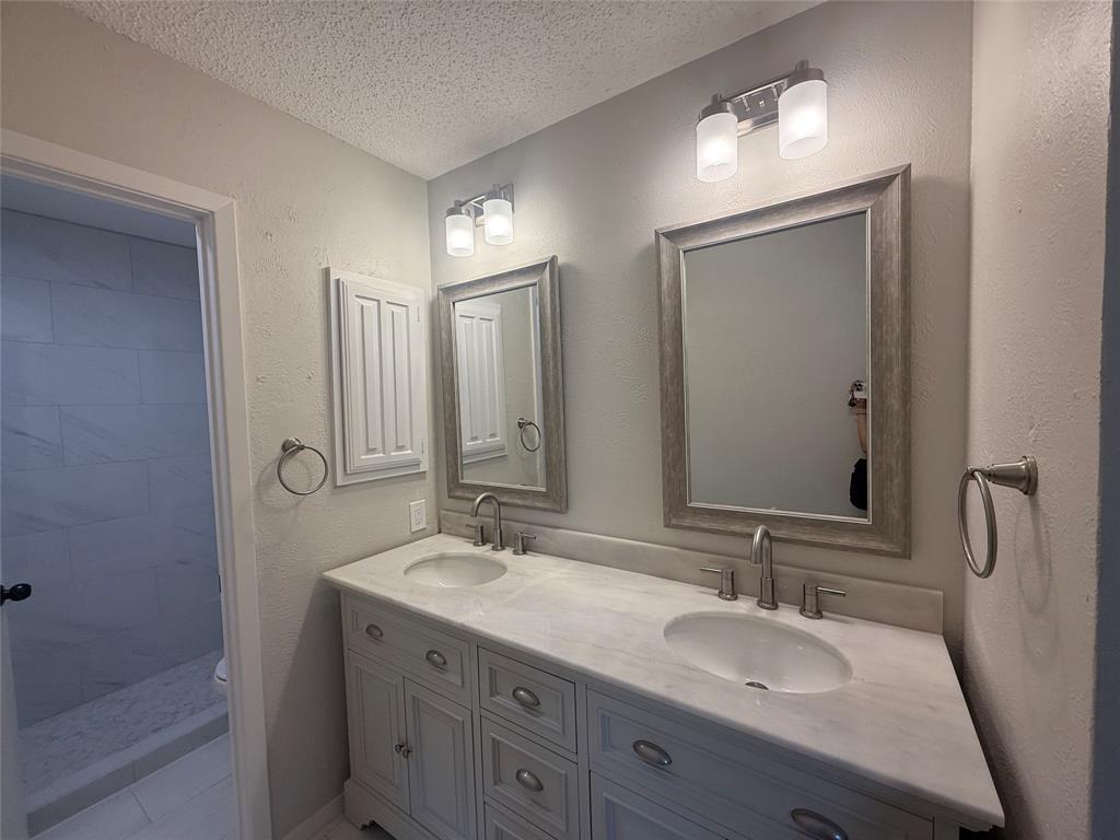 Richardson Crossing Condo - Residential Lease