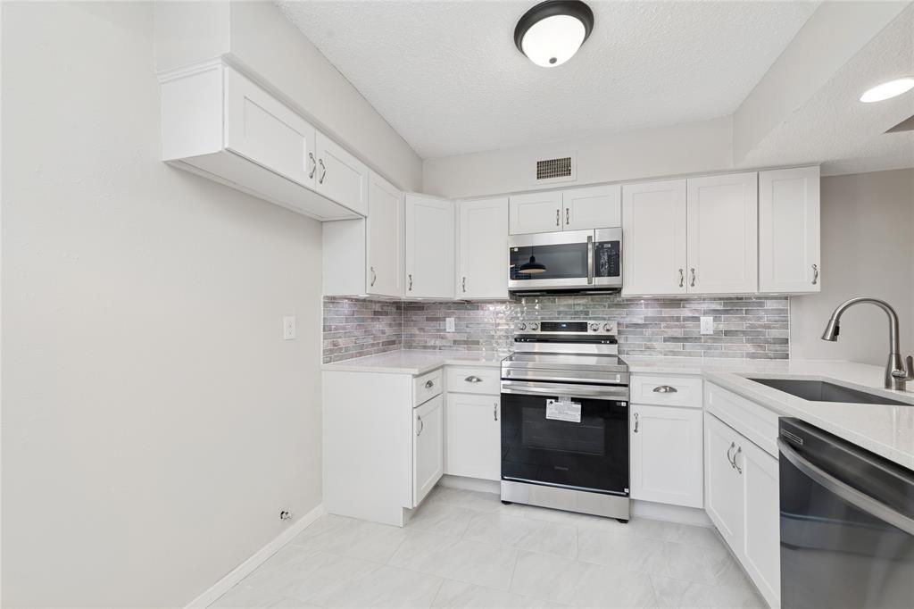 Richardson Crossing Condo - Residential Lease