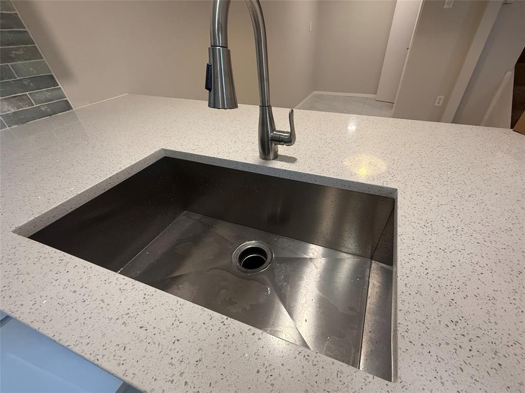 Richardson Crossing Condo - Residential Lease