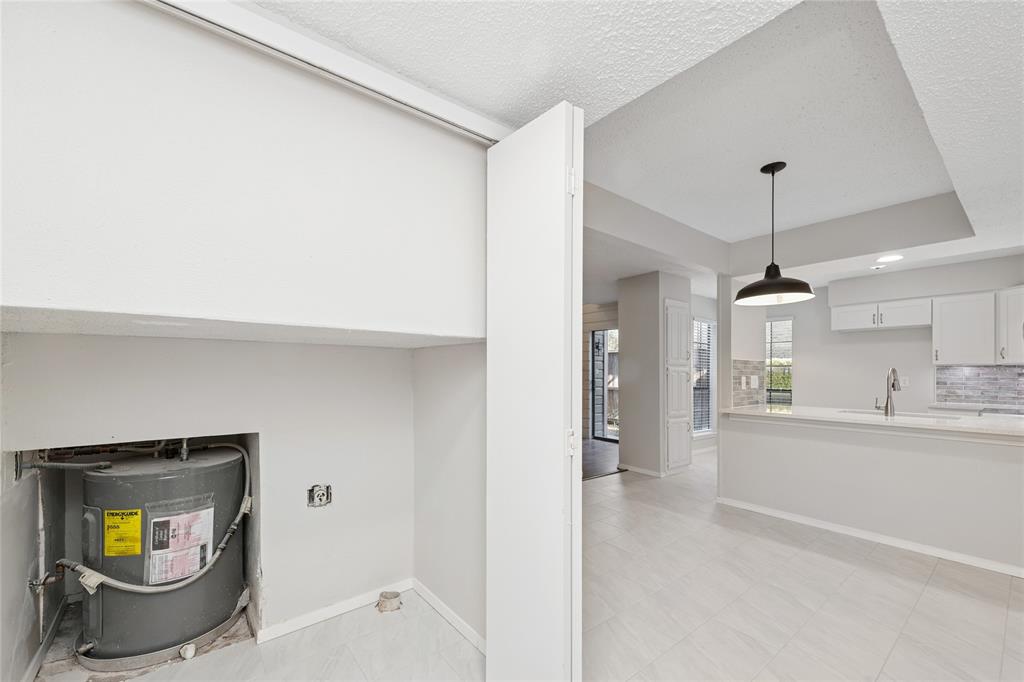 Richardson Crossing Condo - Residential Lease