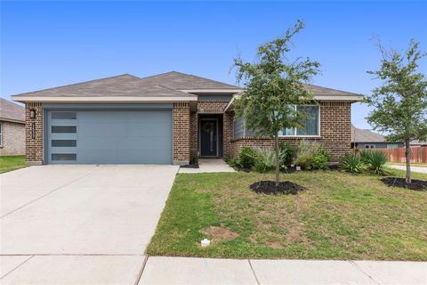 1533 Forest Park Drive Alvarado TX 76009