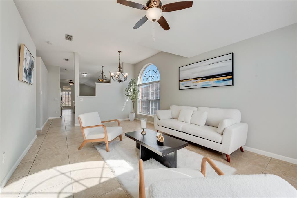 2608 Trent Trail